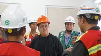 Wakil Bupati Kutai Kartanegara (Kukar), Rendi Solihin meninjau lokasi pembangunan RS Muara Badak, Jumat (15/3/2024). (Foto: Istimewa)