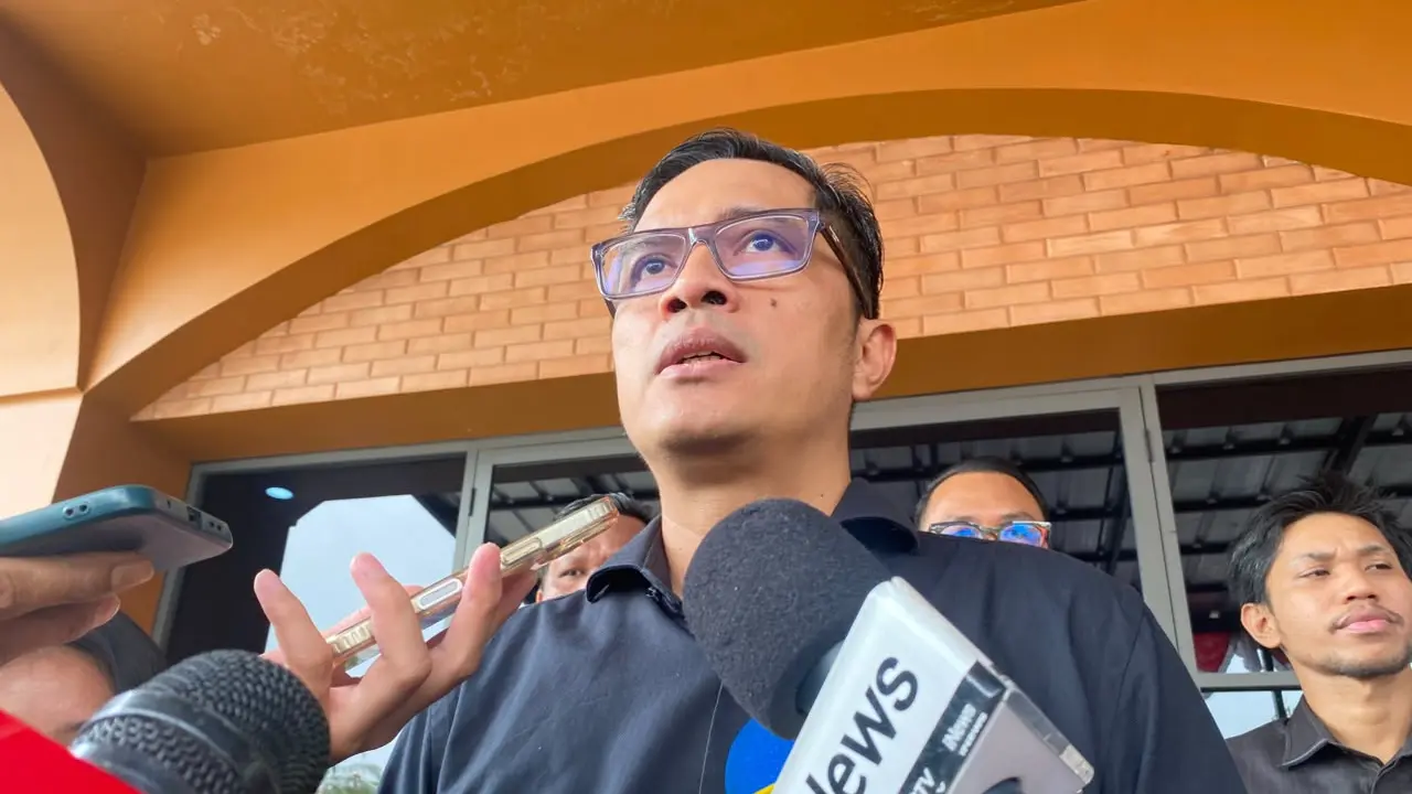 Kuasa Hukum mantan Jaksa Agung Muda Tindak Pidana Khusus (Jampidsus) Febrie Adriansyah, Febri Diansyah di Pengadilan Negeri Jakarta Selatan, Kamis (20/8/2026). (Liputan6.com/Rifqy)