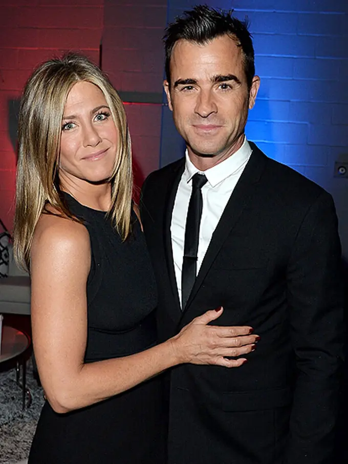 [Bintang] Jennifer Aniston dan Justin Theroux