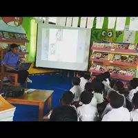 Di tengah wabah virus Corona Covid-19, Taman Bacaan Pelangi dan Chelsea Islan galang dana untuk bantu anak-anak di Indonesia Timur. (Instagram @pelangibook)