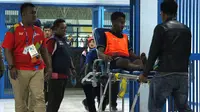 Satu Pemain Timnas Timor Leste U-23 Diangkut Ambulans Jelang Melawan China