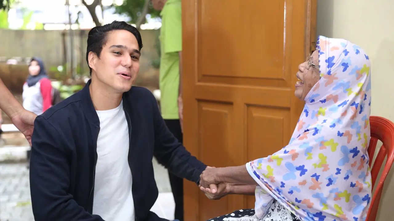 [Bintang] Mischa Chandrawinata