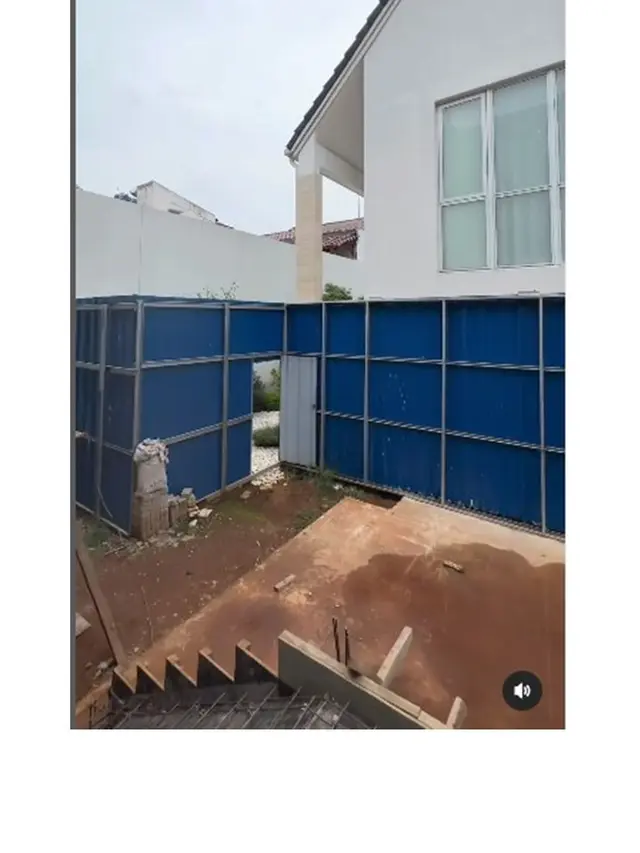 8 Potret Pembangunan Rumah Baru Ayu Dewi, Megah Banget