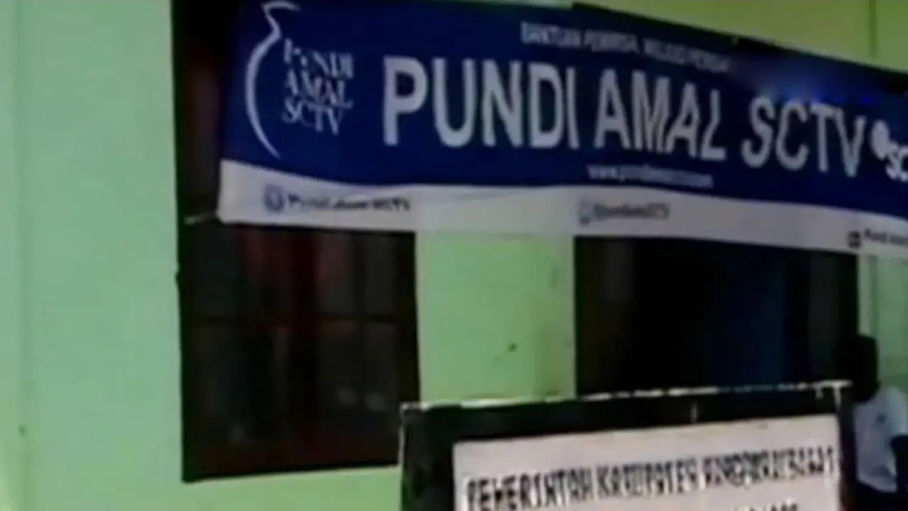 VIDEO: Tim Pundi Amal SCTV Gelar Pengobatan Gratis di Desa Komodo
