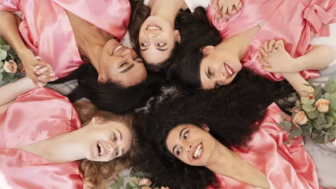 5 Zodiak dengan Light Feminine Energy Paling Kuat, Apakah Zodiakmu Termasuk? - cover