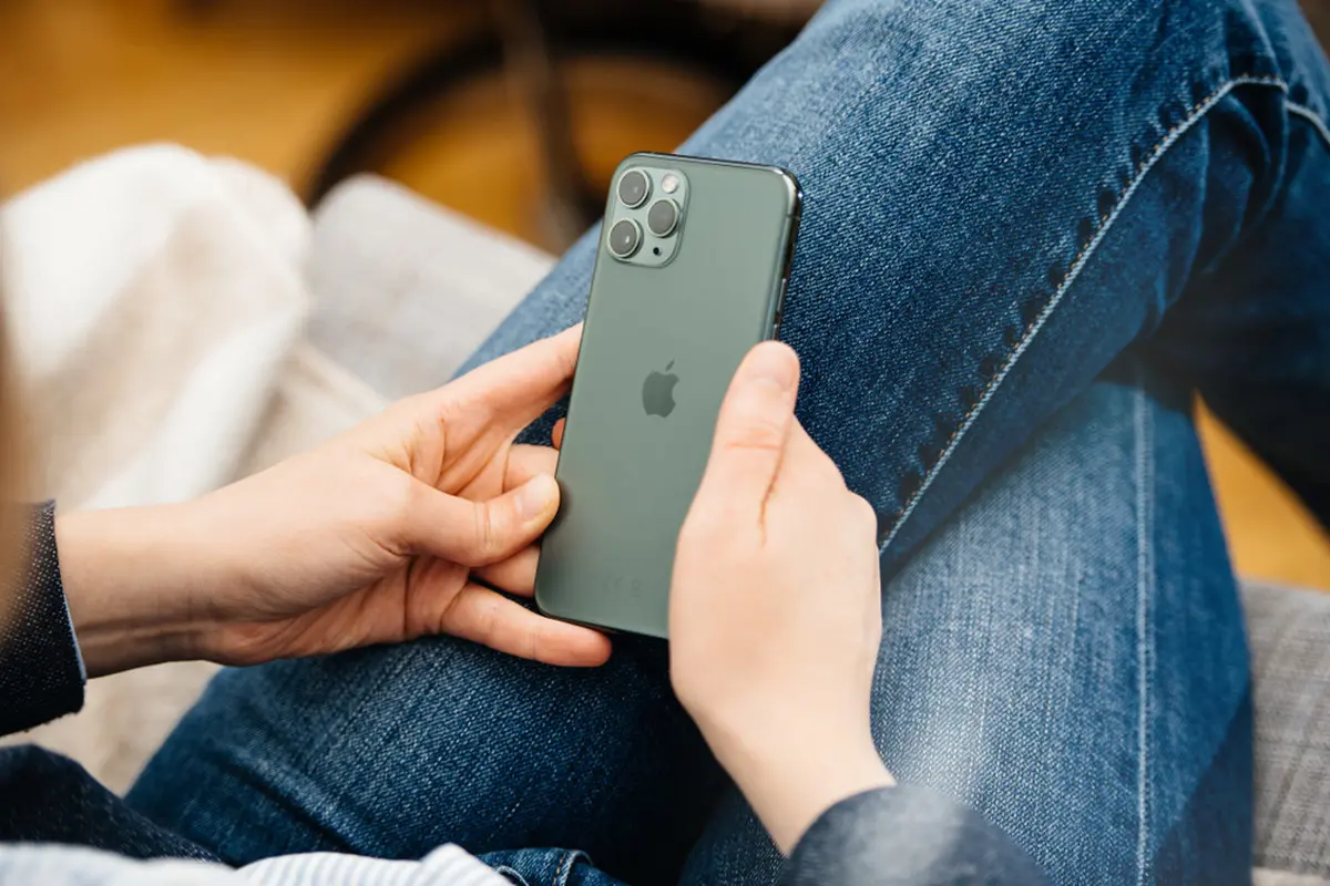 8 Alasan Orang Lebih Suka Pilih Ponsel iPhone Daripada Android