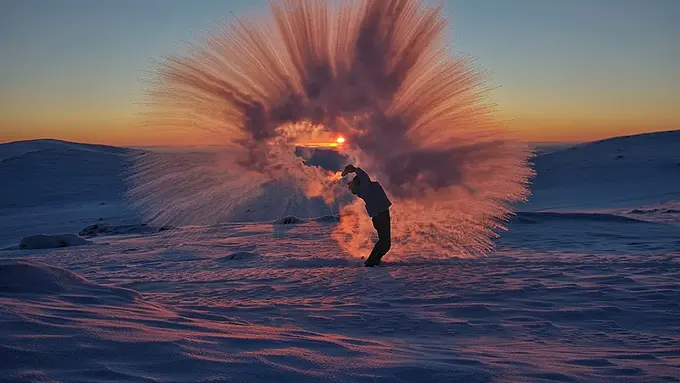 Bermula dari Tumpahan Teh, Potret Ini Jadi Karya Mengagumkan