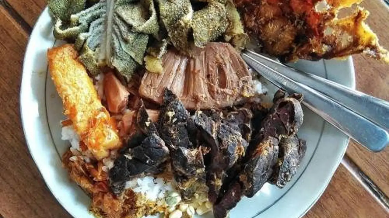 Tips Mudah Membuat Kuliher Khas Malang Nasi Buk Dirumah