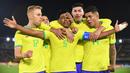 Pemain Brasil U-20, Andrey Santos (tengah) melakukan selebrasi setelah mencetak gol ke gawang Ekuador pada laga Kejuaraan Amerika Selatan U-20 2023 di El Campin Stadium, Kolombia, 31 Januari 2023. Pada bursa transfer musim dingin 2022/2023, Santos direkrut oleh Chelsea dari Vasco da Gama dengan harga 12,5 juta euro. (AFPDaniel Munoz)