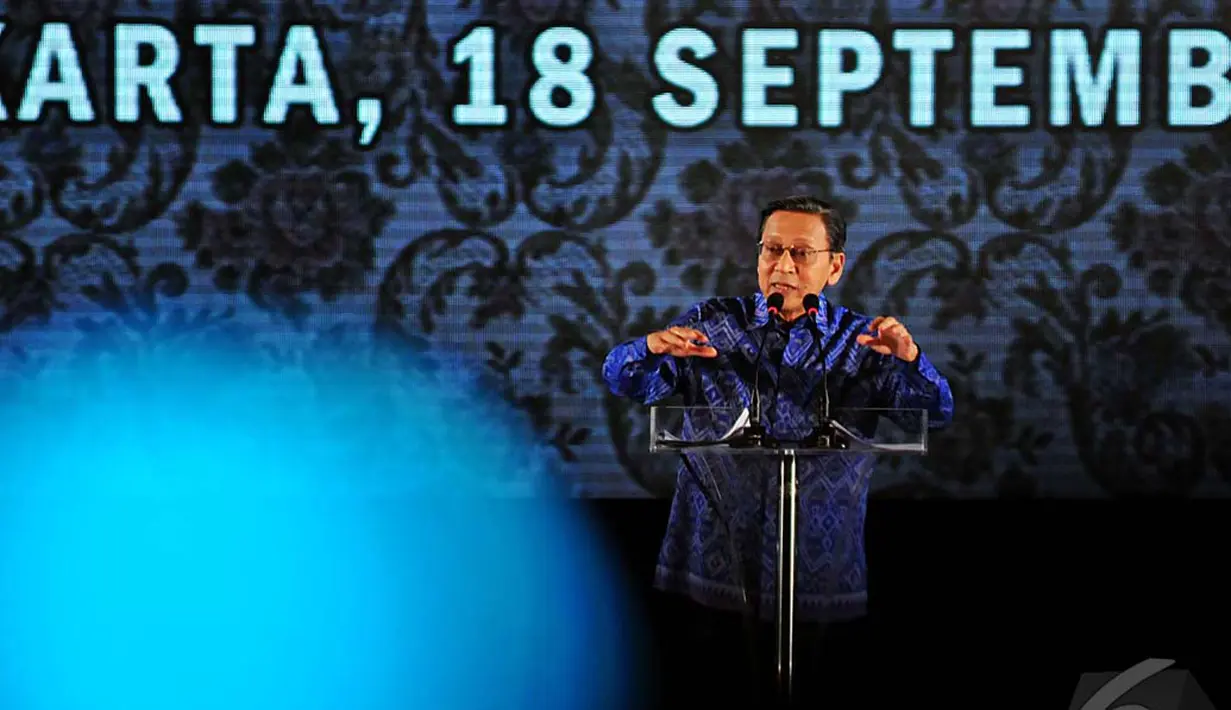 Wakil Presiden Boediono mengaku bangga pada sarjana yang memiliki keinginan untuk mengabdikan diri pada bangsa dan negara, Jakarta, Kamis (18/9/2014) (Liputan6.com/Johan Tallo)