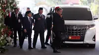 Menteri Pertahanan Prabowo Subianto dan Wakil Ketua DPR RI Muhaimin Iskandar atau Cak Imin tiba di lokasi Sidang Tahunan MPR dan Sidang Bersama DPR-DPD Tahun 2023 di Gedung Nusantara, Kompleks Parlemen, Senayan, Jakarta, Rabu (16/8/2023). (Liputan6.com/Johan Tallo)