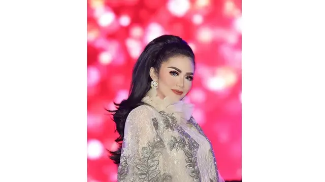 6 Seleb Cantik Tanah Air yang Mengakui Pernah Lakukan Operasi Plastik