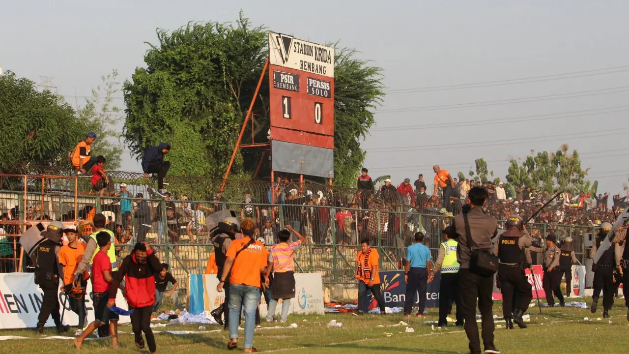 Persis Solo
