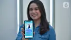 Model menunjukkan fitur terbaru E-Consultation dalam Garda Mobile Medcare di Jakarta, Kamis (16/09/2021). Fitur terbaru asuransi kesehatan dari Garda Medika memungkinkan peserta dapat konsultasi secara online melalui video call dengan dokter umum maupun spesialis. (Liputan6.com/HO/Medika)
