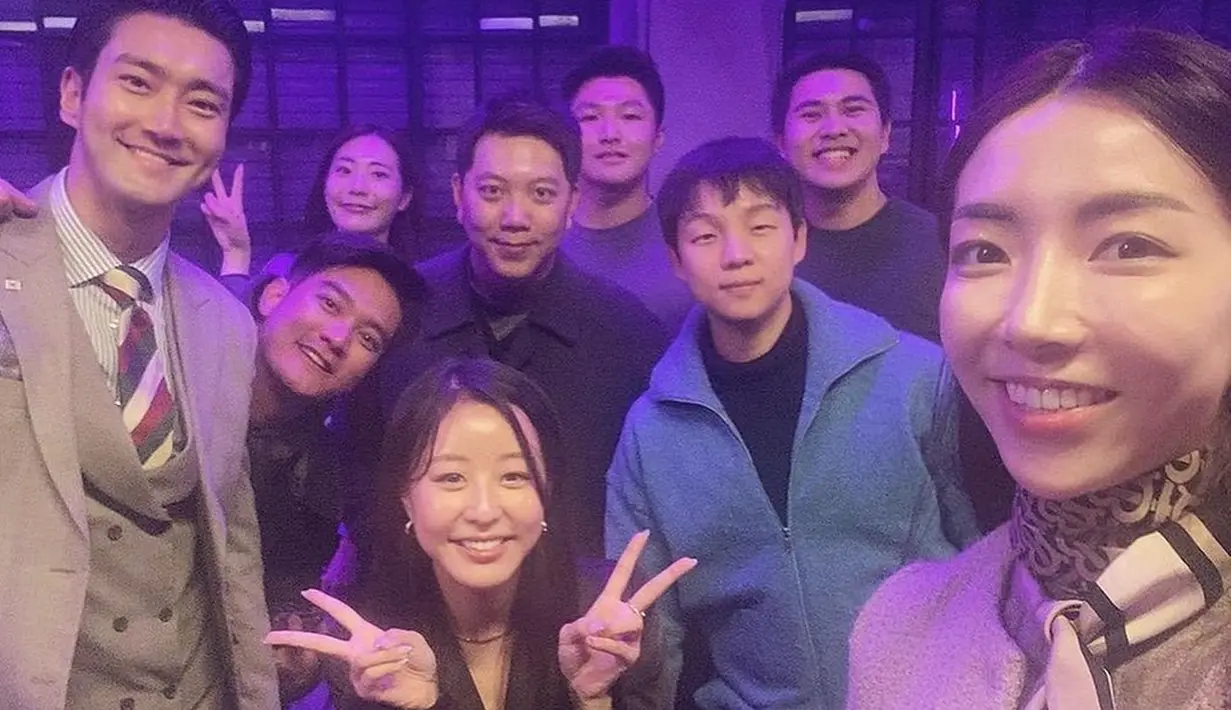 Kedekatan antara Boy William dan Siwon Super Junior ini bukan pertama kali terlihat. Siwon juga pernah menjadi bintang tamu dalam acara podcast milik Boy William beberapa waktu lalu.(Liputan6.com/IG/@boywilliam17)