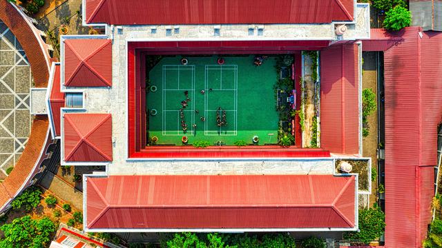 Ilustrasi gedung sekolah