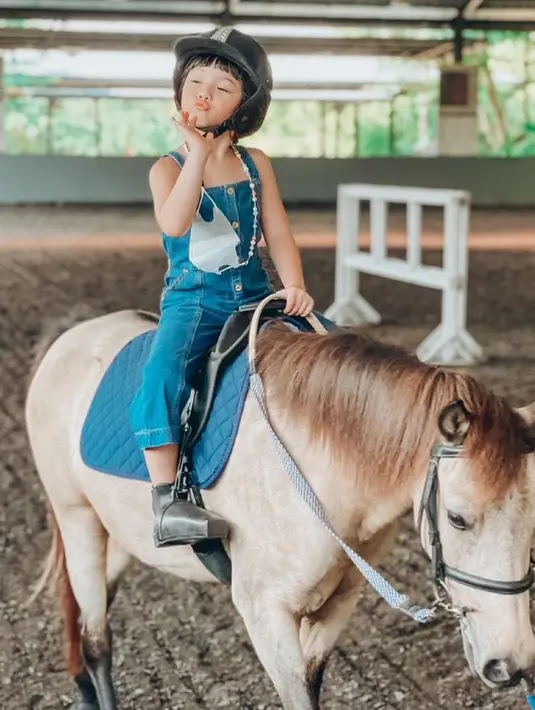 Gempi naik kuda (Instagram/gadiiing)