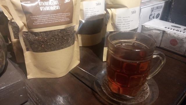 Kedai Teh Lokalti Tawarkan Sensasi Teh Nusantara