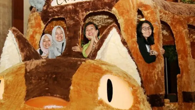 Cat Bus dari Srudio Ghibli / copyright redaksi vemale/Anisha