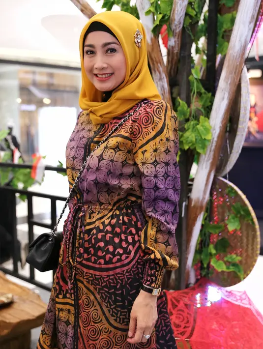 Desy Ratnasari