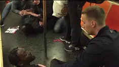 Empat orang pria harus menunda menikmati liburan di New York city karena mendadak bertugas mengamankan kereta bawah tanah Manhattan.