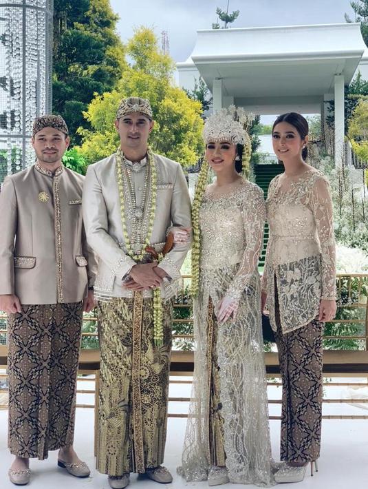Jarang Terlihat, Berikut 8 Potret Cantik Nabila Syakieb di Pernikahan