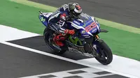 MotoGP Inggris: Jorge Lorenzo Terpuruk Akibat Berjudi