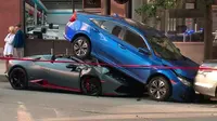 Lamborghini Huracan Sypder mengalami kecelakaan setelah menabrak Honda Civic di area parkir Chicago, Amerika Serikat. (Carscoops)