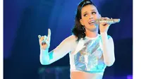 Tiket konser Katy Perry baru resmi akan dibuka secara online di www.katyperryjkt.com mulai Sabtu (14/2/2015).