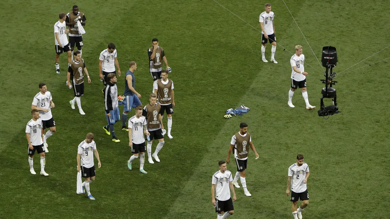 FOTO: Kesedihan Pasukan Jerman Usai Dipermalukan Meksiko