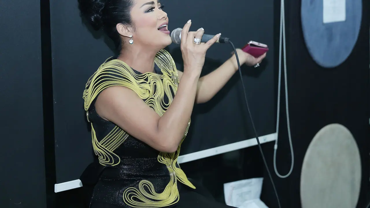 [Bintang] Krisdayanti 
