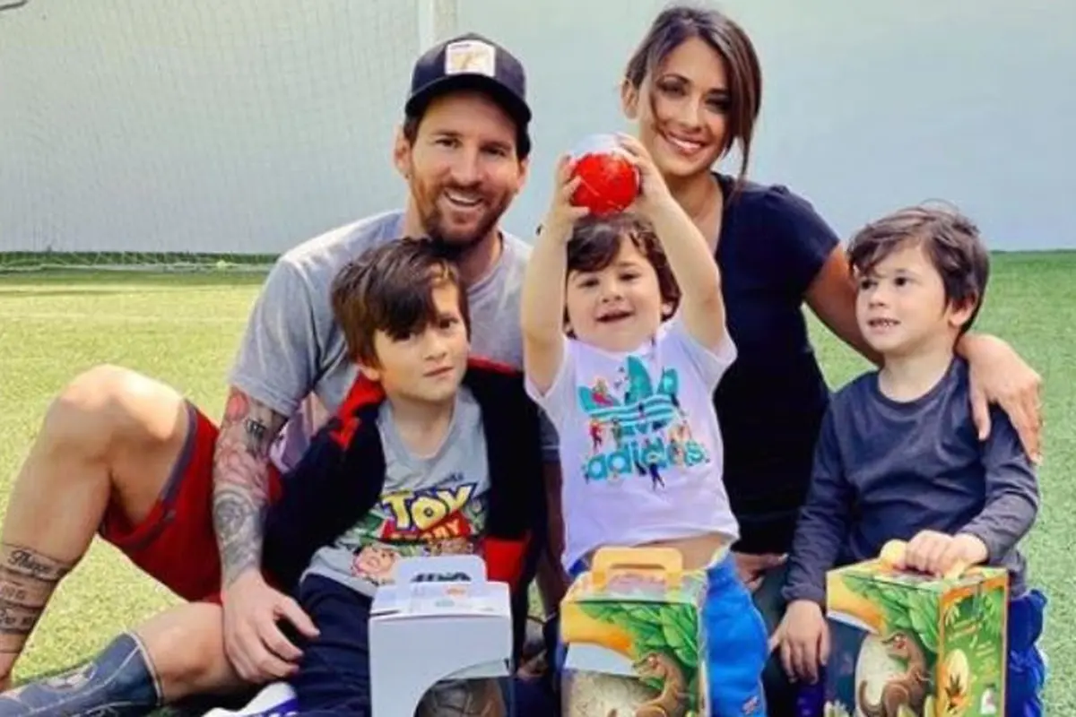 Pesepak Bola Terbaik Dunia Lionel Messi Tetap Utamakan Keluarga
