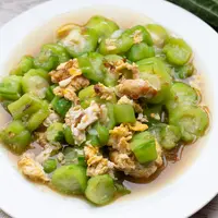 ilustrasi Gambas Telur/copyright By joloei (Shutterstock)