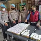 Sepel urine anggota Kepolisian Resor Kota Banyuwangi dites (Istimewa)