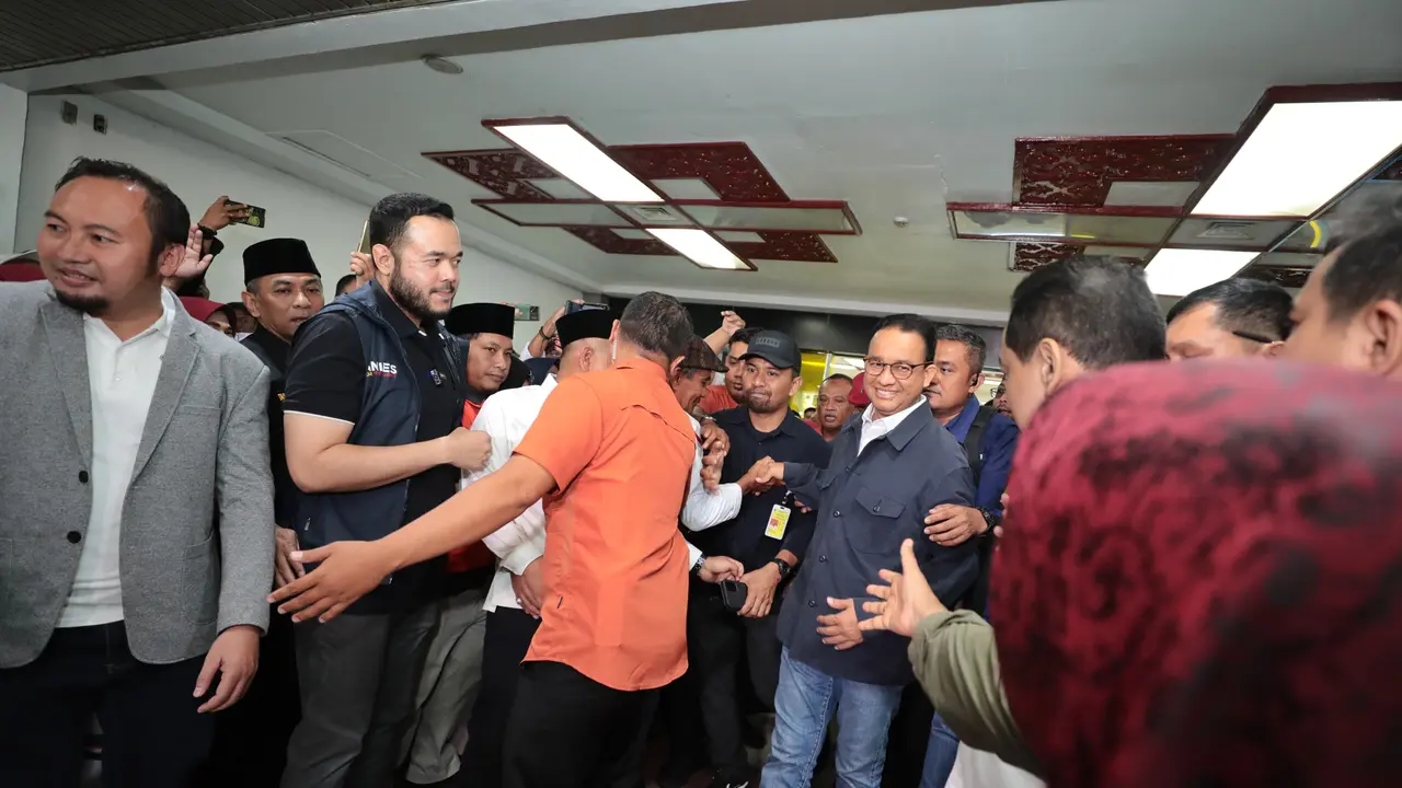 Calon Presiden (Capres) nomor urut 1 Anies Baswedan melanjutkan kampanye di Sumatera Barat (Sumbar) pada hari ini, Rabu (3/1/2024).