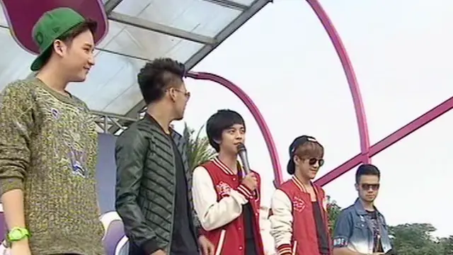 [VIDEO] Smash - I Heart U