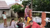 Dinkes Bekasi Siagakan Layanan Kesehatan 24 Jam bagi Korban Banjir, Jemput Bola Dilakukan