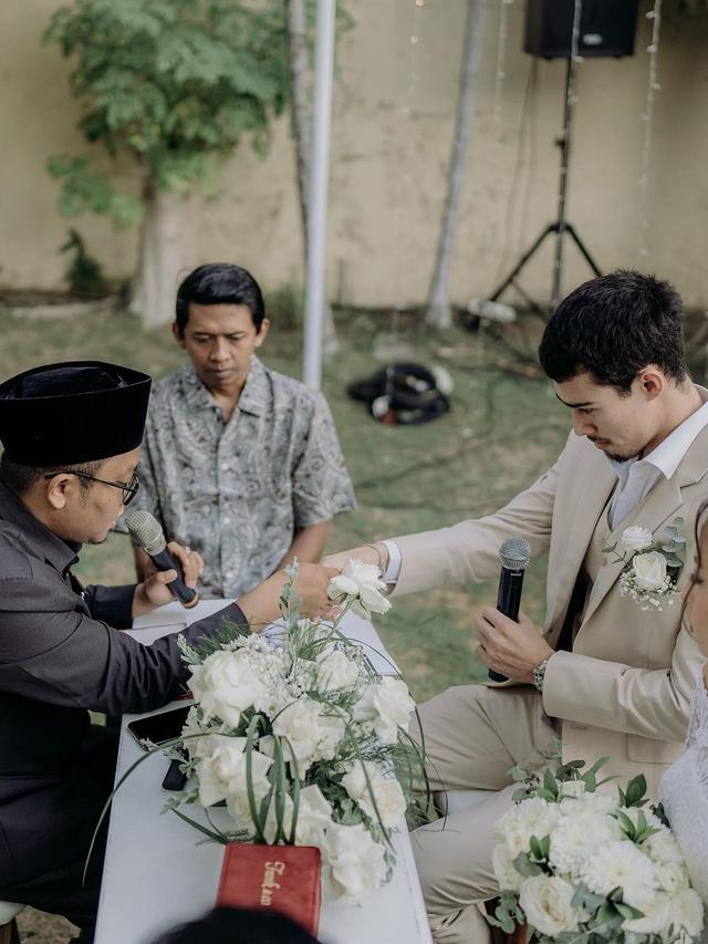 8 Momen Pernikahan Jennifer Coppen dan Dali Wassink, Berlangsung Secara Islam