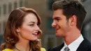 Meski demikian, sepertinya hubungan Emma Stone dan Andrew Garfield akan kembali membaik. (Reuters/Daily Mirror)