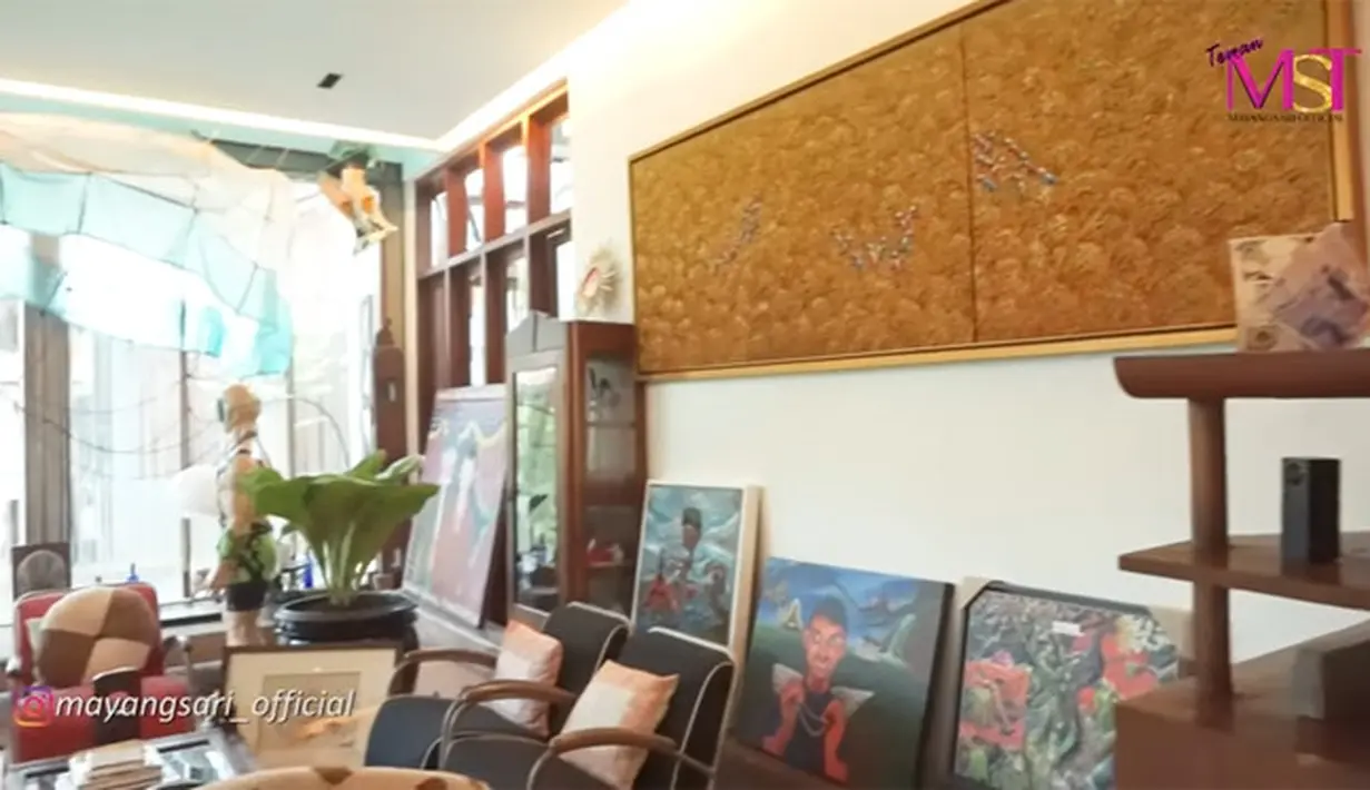 Rumah Anjasmara dan Dian Nitami (Youtube/MAYANGSARI OFFICIAL)