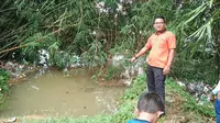 Luapan air Sungai Kampar memakan korban jiwa. Seorang balita berusia 4 tahun ditemukan tak bernyawa karena terseret derasnya sungai yang membelah Kabupaten Kampar. (Liputan6.com/ Sungai Kampar)