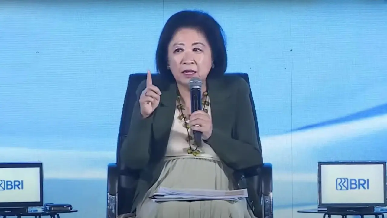 Wakil Ketua Dewan Ekonomi Nasional (DEN) Mari Elka Pangestu di JS Luwansa, Jakarta, Kamis (16/10/2025).