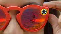 Spectacles, kacamata pintar besutan Snapchat. (Sumber: The Next Web)