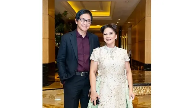 Addie MS Genap berusia 60 Tahun, Ini 7 Potret Mesranya dengan Sang Istri