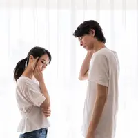 Ilustrasi pasangan bertengkar/copyrightshutterstock/metamorworks