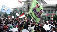 Polisi Siagakan Water Cannon, Pendukung Ahok Lantunkan Salawat