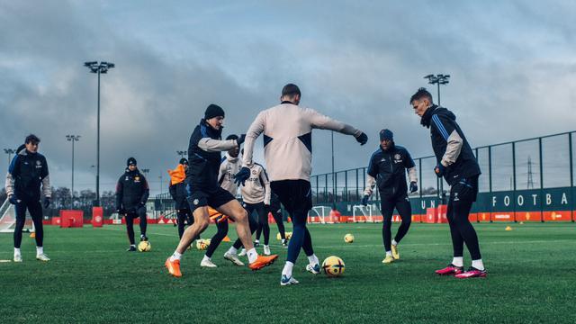 Foto: Wout Weghorst Jalani Latihan Perdana Bareng MU, Siap-siap Debut di Kandang Crystal Palace