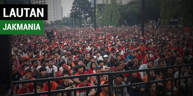 VIDEO: Lautan Jakmania Nobar Persija Vs Mitra Kukar di Plaza Timur GBK