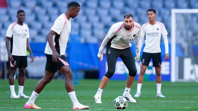 Foto: Melihat Persiapan Yann Sommer dan Gianluigi Donnarumma Jelang Bentrok Inter Milan vs PSG di Final Liga Champions