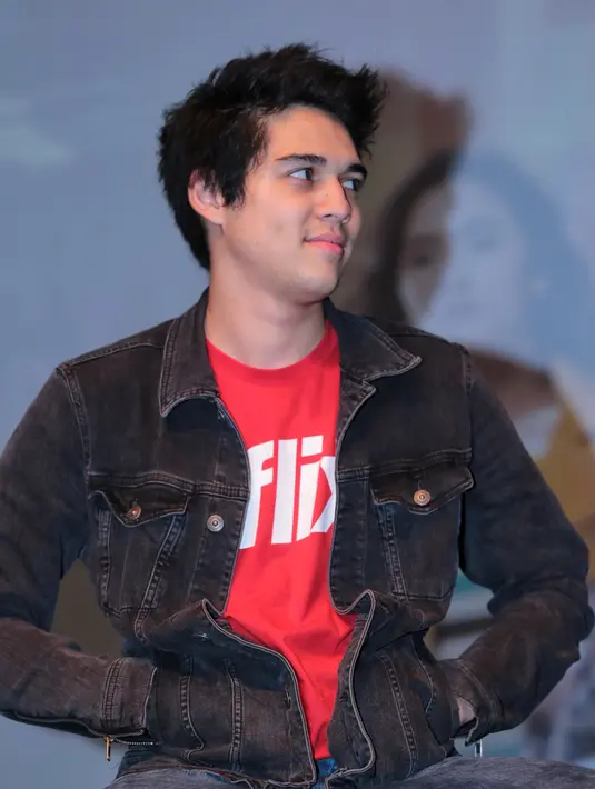 "Iya memang, banyak yang (ambil gambar) candid (tersembunyi). Aku juga sudah lihat beberapa," kata Maxime Bouttier di XXI Plaza Senayan, Jakarta Pusat, Kamis (14/12/2017). (Adrian Putra/Bintang.com)